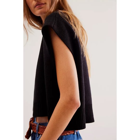 NWT FREE PEOPLE Easy Street Vest / Black - Picture 4 of 9